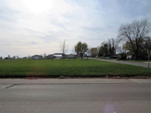 305 Jefferson St, Dunkerton, IA 50626-7711