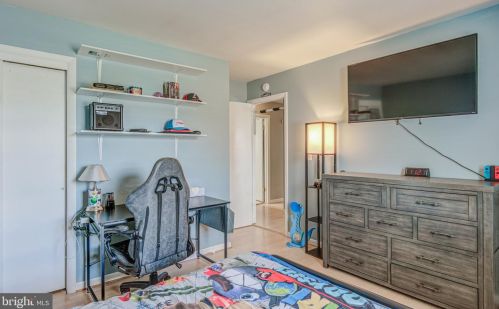 107 8th St, Laurel DE  19956-1401 exterior