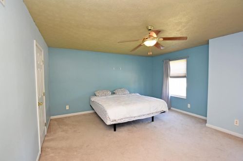 1413 Breckenridge Dr, Amelia OH  45102-1169 exterior