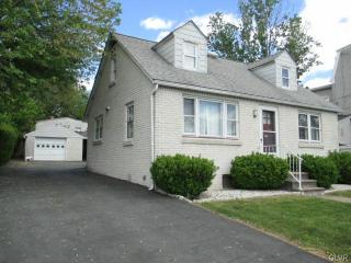 1708 Seidersville Rd, Bethlehem, PA 18015-4226