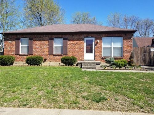 6813 Spourtland Dr, Louisville, KY 40228-2369