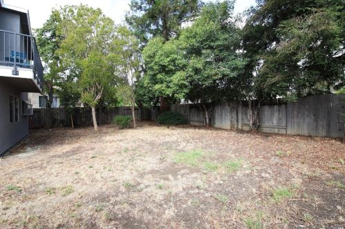 118 Oakmeade Ct, Vacaville CA exterior