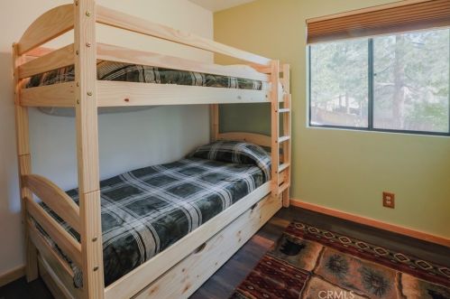 1120 Crystal Mountain Rd, Big Bear City CA  92314-9120 exterior