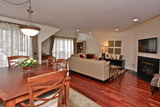 19 Rockhagen Rd, Thornwood NY  10594-2127 exterior