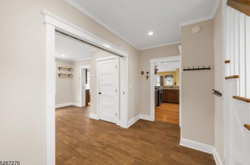 49 Pennsylvania Ave, Flemington NJ  08822-1223 exterior