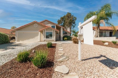 35395 Frederick St, Wildomar, CA 92595-7927