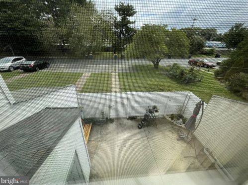 842 Woodcrest Turn, Dover DE  19904-2412 exterior