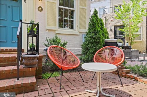838 New Hampshire Ave, Washington, DC 20037-2303