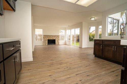 1324 Red Teal Dr, Newman CA  95360-1715 exterior