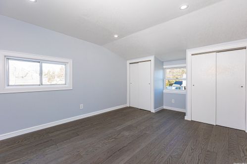 151 Reynolds Rd, West Islip NY  11795-2916 exterior