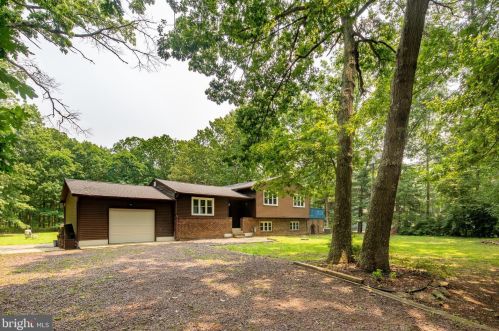 2008 Blue Bell Rd, Newfield, NJ 08344-5438