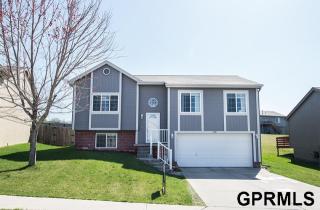 7501 73rd Ave, Omaha, NE 68122-5402