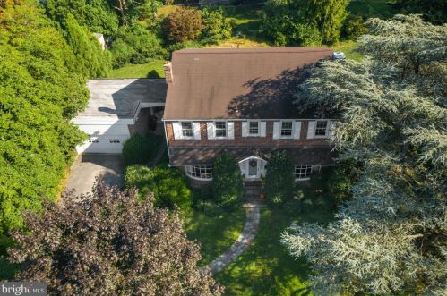 321 Gribbel Rd, Wyncote, PA 19095-1107