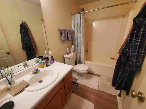 225 Fieldbrook Dr, Canonsburg PA  15317-9764 exterior