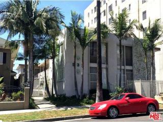 537 Gramercy Pl, Los Angeles CA  90004-4021 exterior