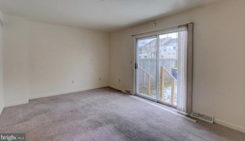 119 Holmes St, Dover DE 19901-8405 exterior