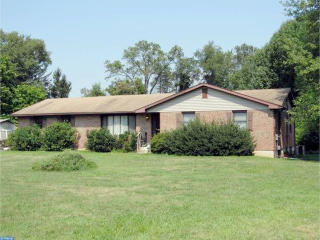 2445 Main St, Douglassville PA  19518-9134 exterior