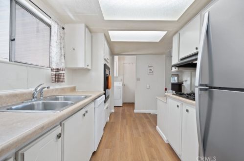 19841 Grand Ave, Lake Elsinore CA  92530-6432 exterior