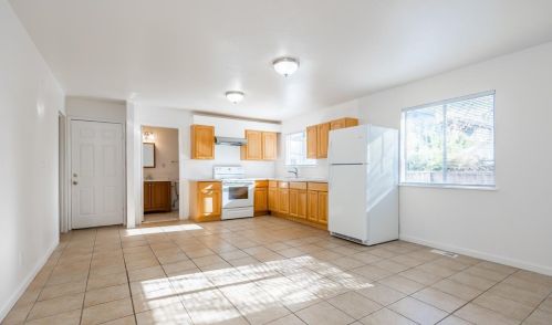 439 8th St, San Jose, CA 95112-3346