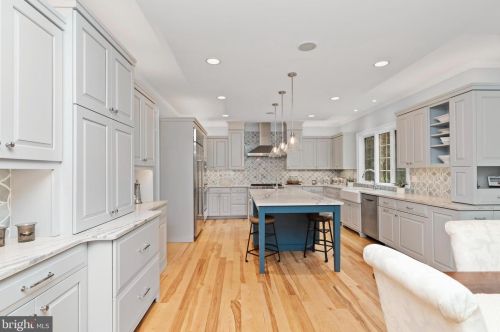 644 Southridge Dr, Navy Sup Dpt PA  17055-6025 exterior