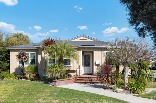 3902 Monogram Ave, Long Beach, CA 90808-2251