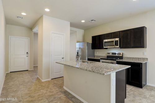 9443 Cotton Rd, Florence, AZ 85132-7431