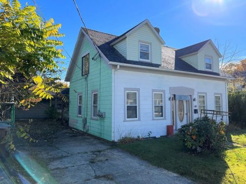 455 Main St, Woonsocket, RI 02895-1188