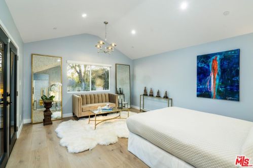 4552 Ethel Ave, North Hollywood CA  91605-4703 exterior