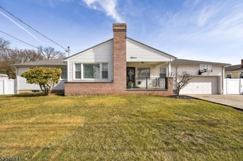 15 5th Ave, Manville NJ  08835-1321 exterior