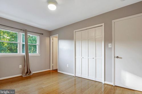 5709 Noland Rd, Woodbridge VA  22193-4110 exterior