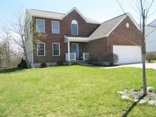 806 Dufour Ln, Miami, OH 45056-8513