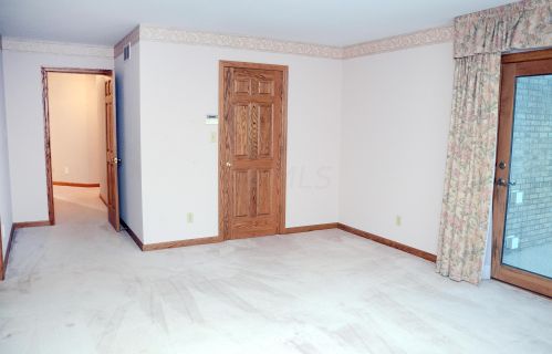 1300 11th St, Cambridge OH  43725-1106 exterior