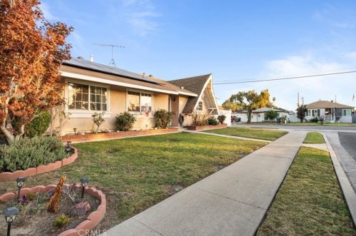 7486 Comanche Dr, Buena Park, CA 90620-1607
