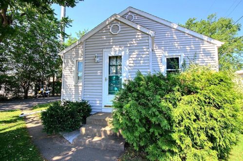 2818 27th St, La Crosse, WI 54601-7643