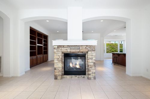 81326 Golden Barrel Way, La Quinta CA  92253-9325 exterior