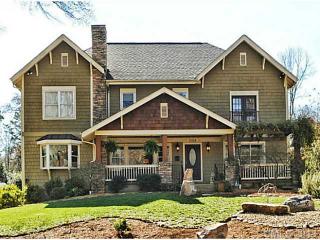 2934 Forest Park Dr, Charlotte, NC 28209-1402