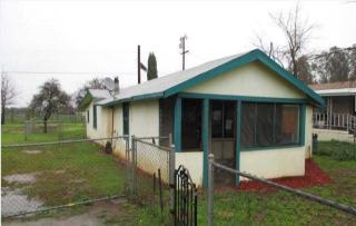 2224 Alfred Ave, Exeter, CA 93221-9441
