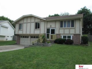 2907 Ponderosa Dr, Bellevue, NE 68123-1581