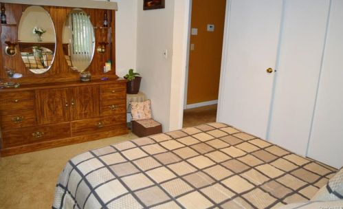 9 Rolling Hills Dr, Panamoka NY  11961-2305 exterior