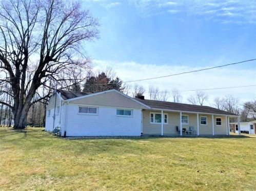 34 Dixie Dr, Mount Vernon OH  43050-4703 exterior