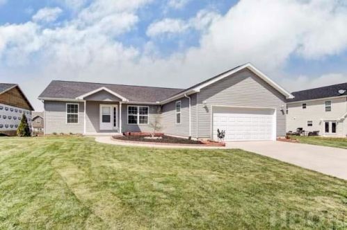 1908 Yarrow Ct, Findlay, OH 45840-1788