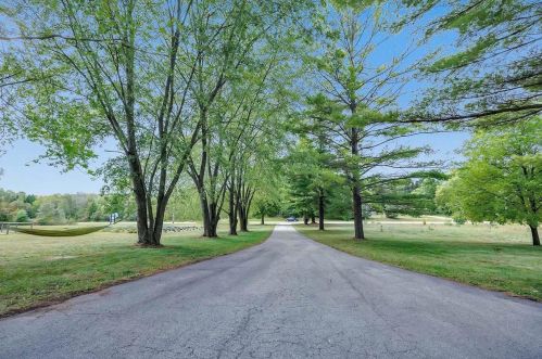 226 Green Bay Ave, Pulcifer, WI 54124-9324