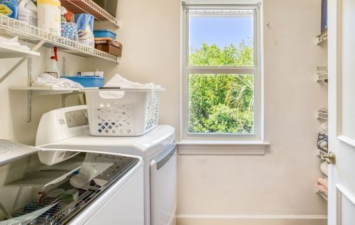 1450 Sand Castle Rd, Sanibel FL  33957-3623 exterior