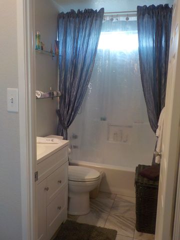 629 Via Santa Paulo, Vista, CA 92081-6369