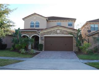 8328 Prestbury Dr, Orlando, FL 32832-6317