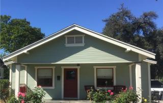 430 Eureka St, Redlands CA  92373-5908 exterior