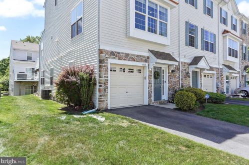 4109 Sophia Ln, Boothwyn, PA 19061-2807