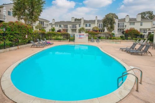 4314 Spencer St, Torrance CA  90503-2452 exterior