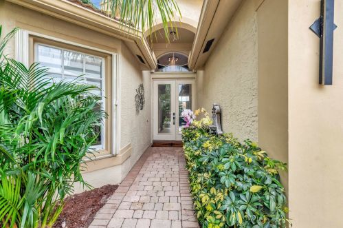 6884 Belmont Shore Dr, Delray Beach, FL 33446-5658