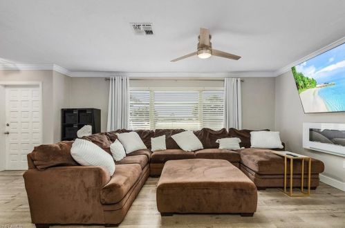 18061 Royal Hammock Blvd, Naples FL  34114-8944 exterior